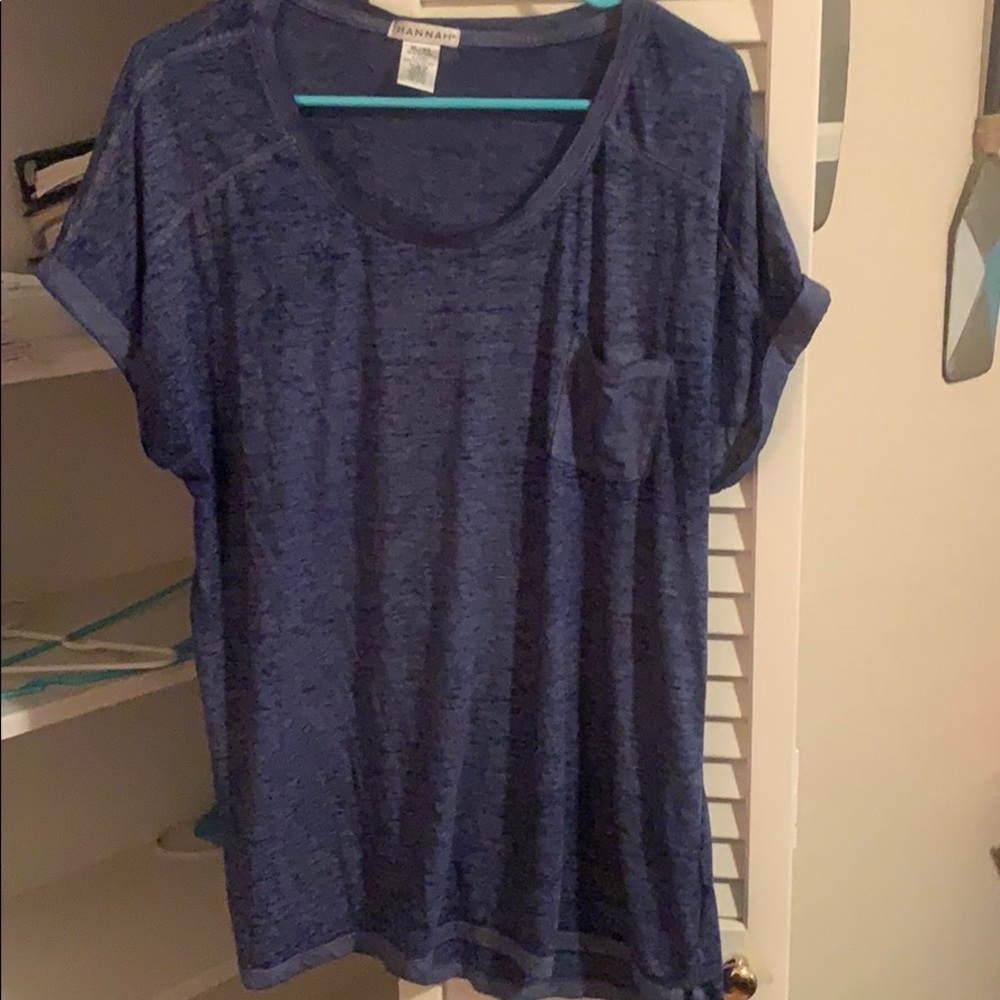 Basic pocket tee